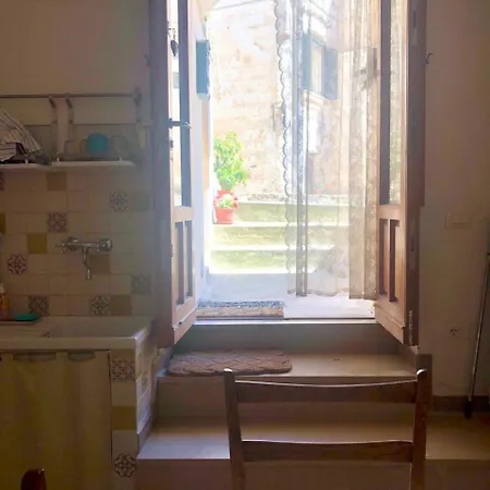 Tipica Casa Nei Sassi Di * マテーラ